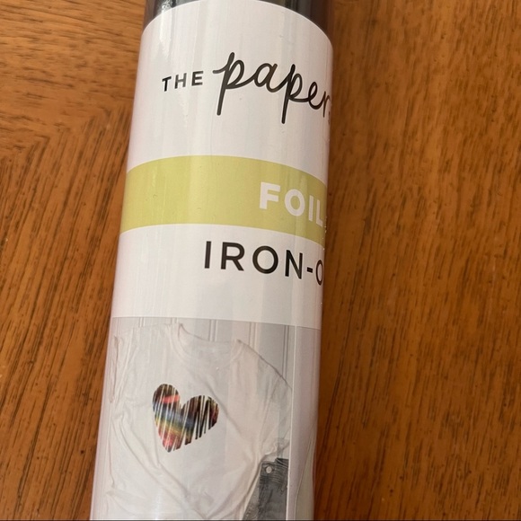 2 new & sealed rolls of iron on foil the paper studio animal print & scales - Picture 5 of 8